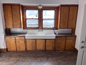 2523 S 12th St in Milwaukee, WI - Foto de edificio - Building Photo