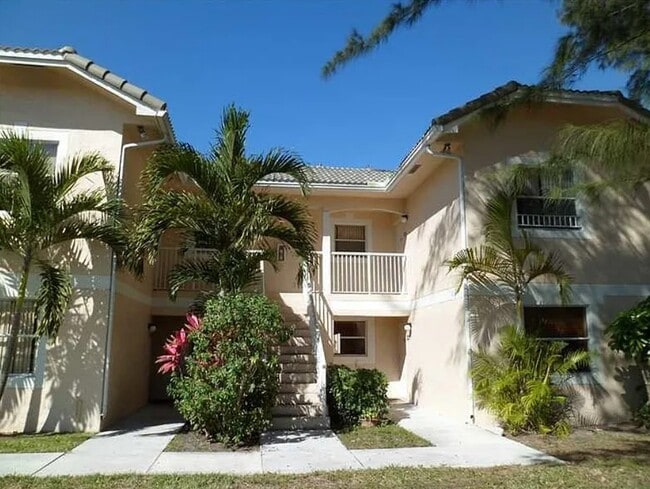 12055 Royal Palm Blvd, Unit 12055 #4J