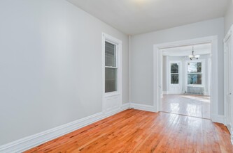 100 Clerk St in Jersey City, NJ - Building Photo - Building Photo