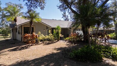 1741 Jewel Dr in Sarasota, FL - Building Photo - Building Photo