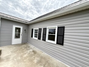 191 Old Hwy 70 in Eubank, KY - Building Photo - Building Photo