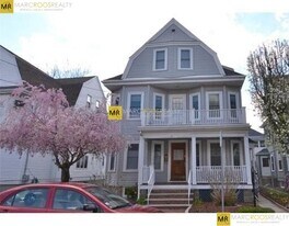 25 Saint Clements Rd in Medford, MA - Building Photo