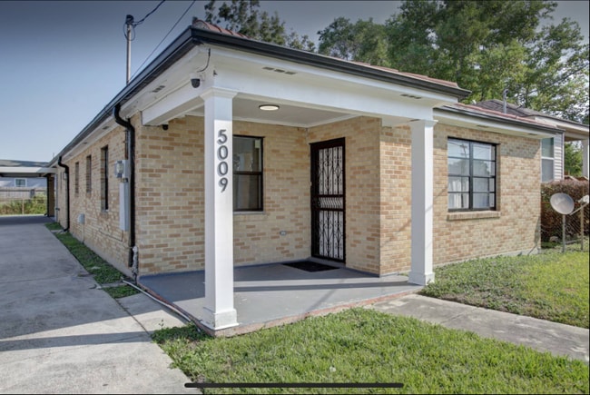 property at 5009 N Villere St