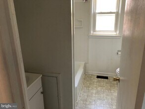 121 Taft Ave in Winchester, VA - Foto de edificio - Building Photo