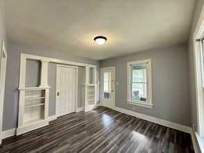 1231 1/2-1409 1/2 18th Ave in East Moline, IL - Building Photo - Building Photo