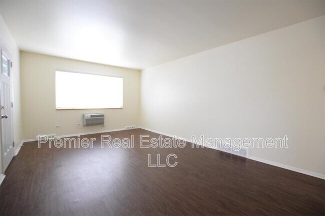 4476 E Bails Pl in Denver, CO - Building Photo - Building Photo