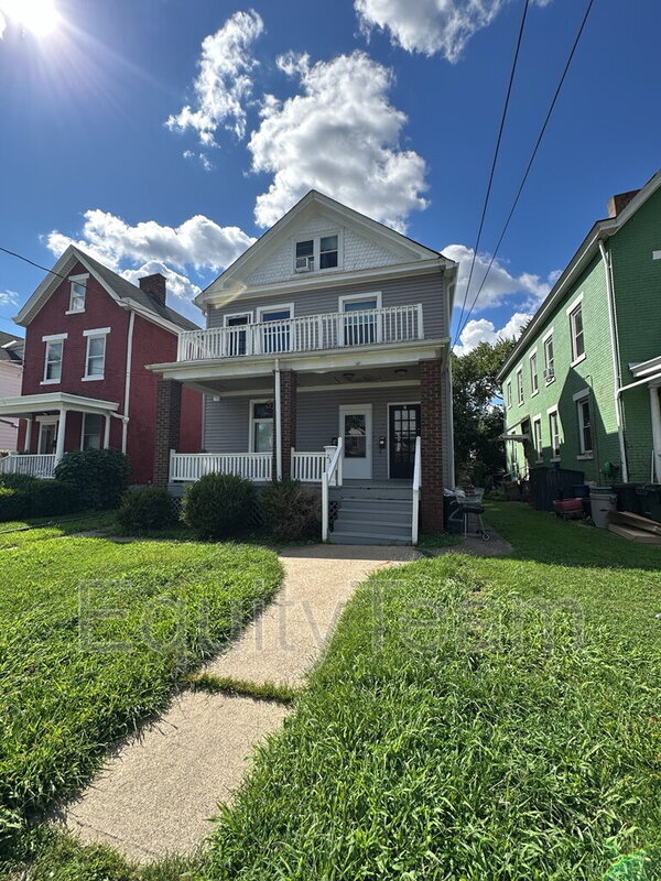property at 2341 Kenilworth Ave