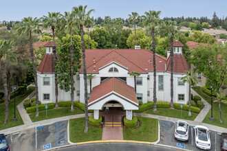 Villa San Marcos in Fresno, CA - Building Photo - Primary Photo