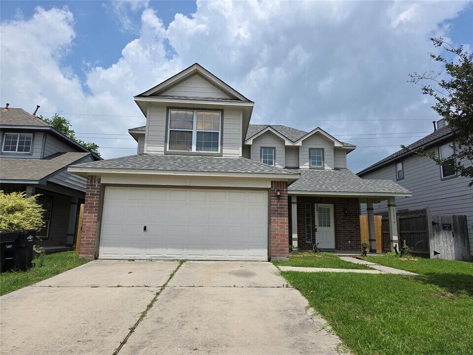 11814 Sardis Lake Dr in Tomball, TX - Building Photo