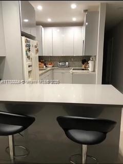 1623 NE 175th St in North Miami Beach, FL - Building Photo - Building Photo