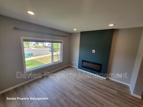 403-437 37 Ave NW in Edmonton, AB - Building Photo - Building Photo