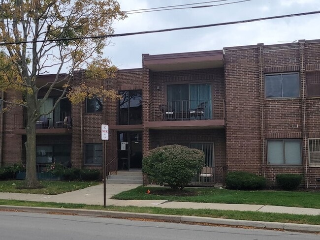 property at 105 Arlington Ave