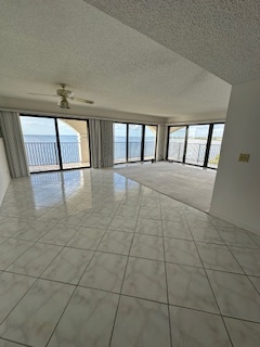 444 Mariner Dr, Unit 444 Mariner Dr in Tarpon Springs, FL - Building Photo