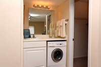 Interior Photo - The Estates at Lafayette Square Apartments in Mobile, Alabama