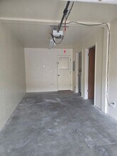 420 Dela Vina Ave in Monterey, CA - Building Photo - Building Photo