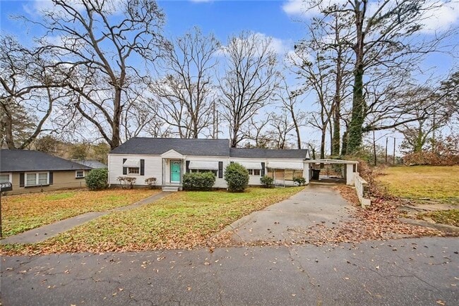 725 Matilda Pl NW in Atlanta, GA - Building Photo - Building Photo