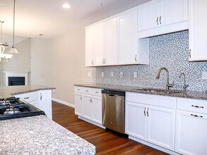 201 Gulley Glen Dr in Garner, NC - Building Photo - Building Photo