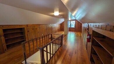 980 NE C St in Pullman, WA - Foto de edificio - Building Photo