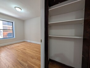 2700 N Spaulding Ave in Chicago, IL - Building Photo - Building Photo