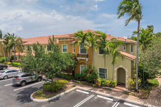 Monterey Bay Condos in Boynton Beach, FL - Building Photo - Building Photo