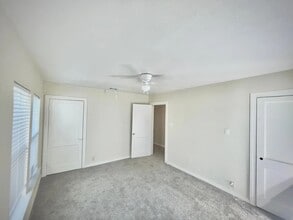 1709 Keneipp Rd in Carrollton, TX - Building Photo - Building Photo