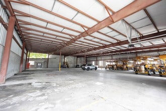 Lofts on Madison in Indianapolis, IN - Foto de edificio - Building Photo