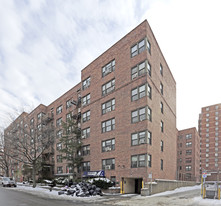 13630 Sanford Ave Apartamentos