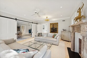 55 Post Crossing-Unit -ID1023426P in Southampton, NY - Building Photo - Building Photo