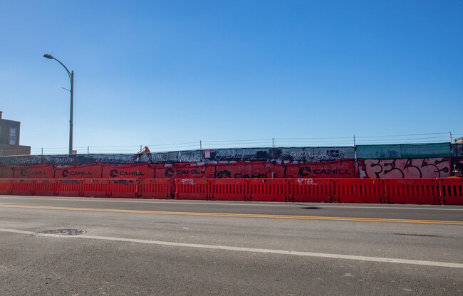 Ancora Place in Oakland, CA - Foto de edificio - Building Photo