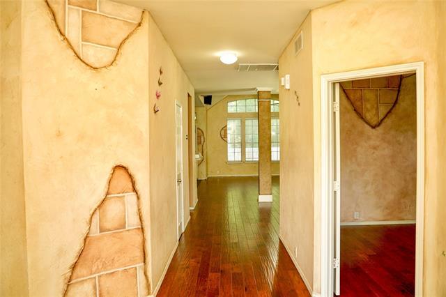6018 Blue Oak Dr in Garland, TX - Building Photo - Building Photo