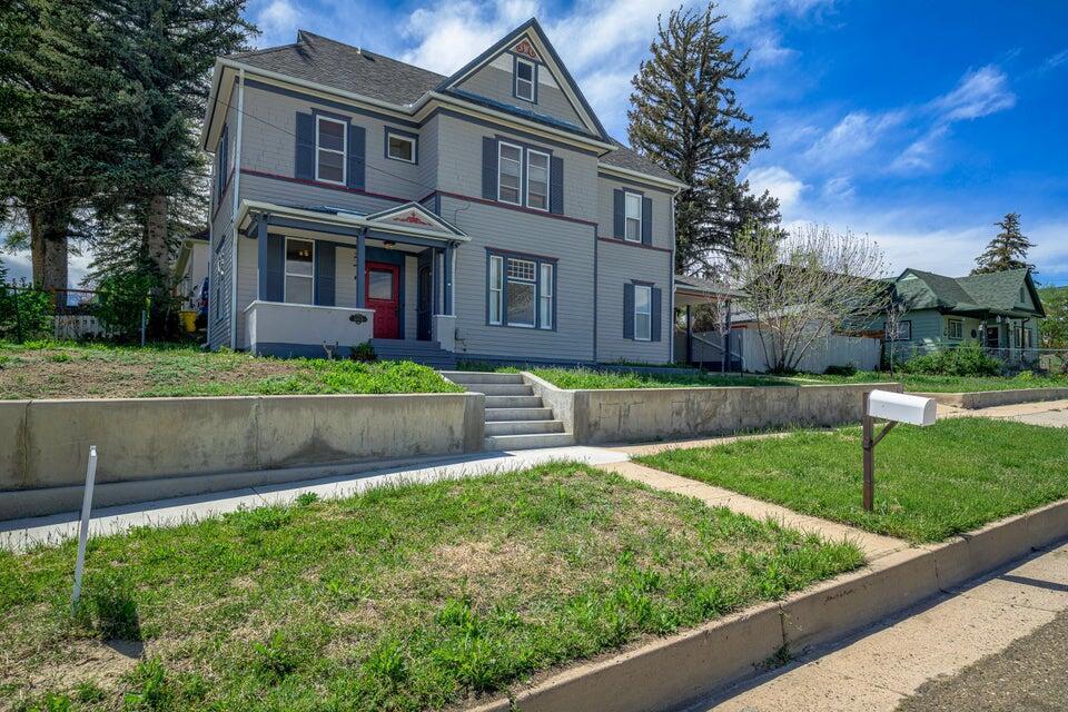 1003 San Juan St in Trinidad, CO - Building Photo