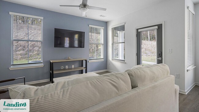 2800 Milan Ct in Birmingham, AL - Building Photo - Building Photo