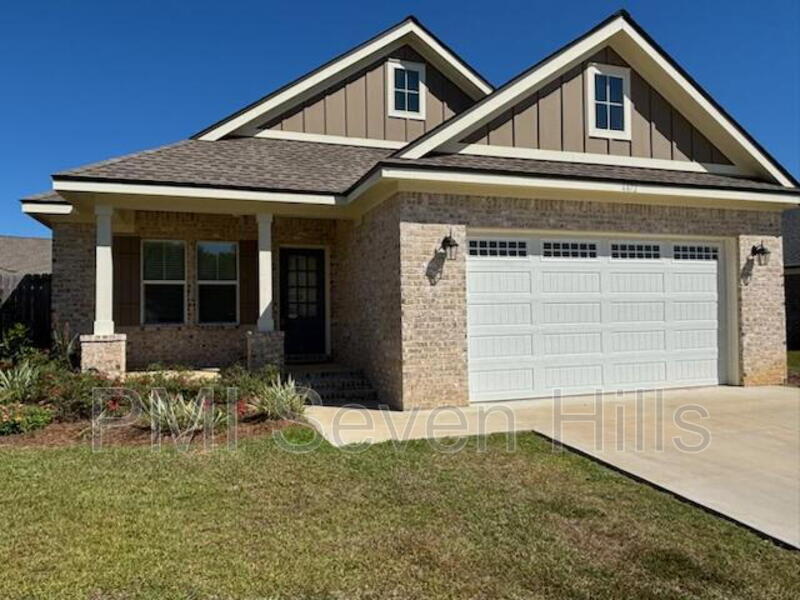 4472 Summerfield Dr in Tallahassee, FL - Building Photo