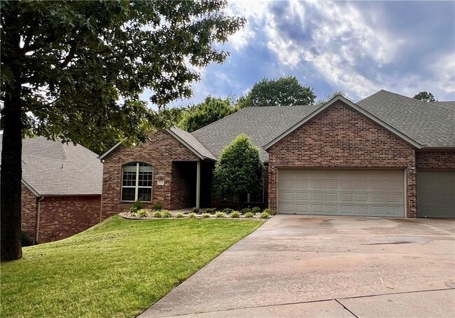 property at 4249 N Meadow View Dr