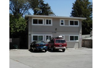 401 Ash St in Mill Valley, CA - Building Photo - Building Photo