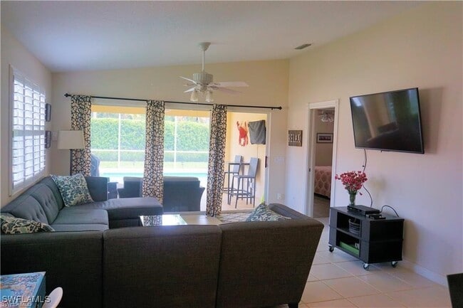 property at 4194 St George Ln