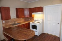 1504 Citation Cir photo'