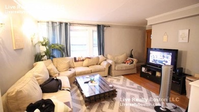 97 Oakland St in Boston, MA - Building Photo - Building Photo