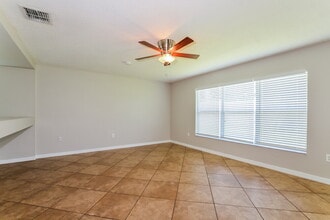 2117 Fleet Ct in Kissimmee, FL - Building Photo - Building Photo