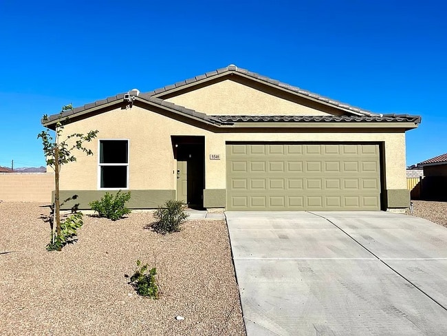 property at 4526 Calle del Media