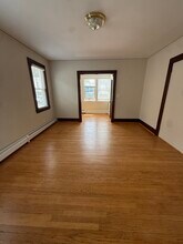 350 Sheridan Ave in Kenilworth, NJ - Foto de edificio - Building Photo
