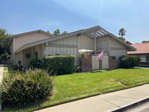 2644 Phipps Ave in Simi Valley, CA - Building Photo - Building Photo