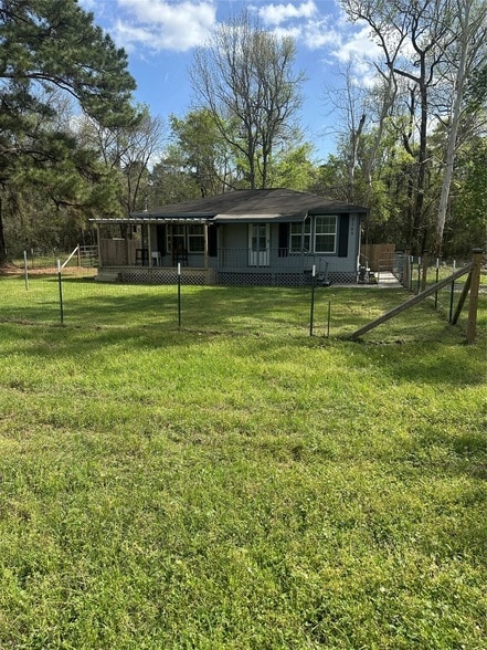 2265 McCaleb Rd in Montgomery, TX - Building Photo - Building Photo