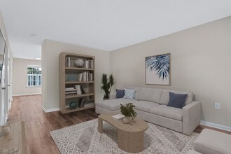 Hideaway Townhomes in Fredericksburg, VA - Foto de edificio - Building Photo