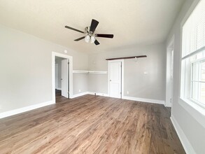 126 N Main St in Sparta, TN - Building Photo - Building Photo