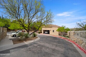 5939 Bandolero Dr in El Paso, TX - Building Photo - Building Photo