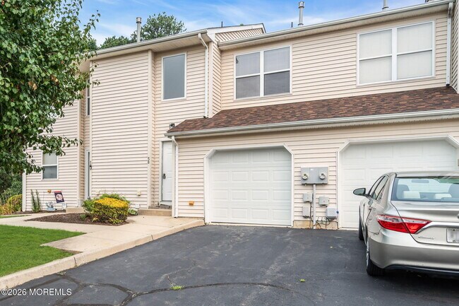 property at 58 Vincent Ct