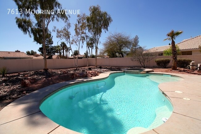 7613 Mooring Ave in Las Vegas, NV - Building Photo - Building Photo