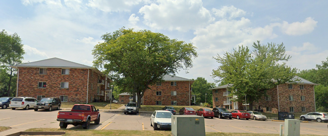 Cedar Hill Apartments