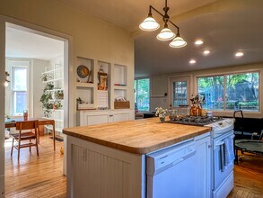 118 E Park St in Marquette, MI - Building Photo - Building Photo